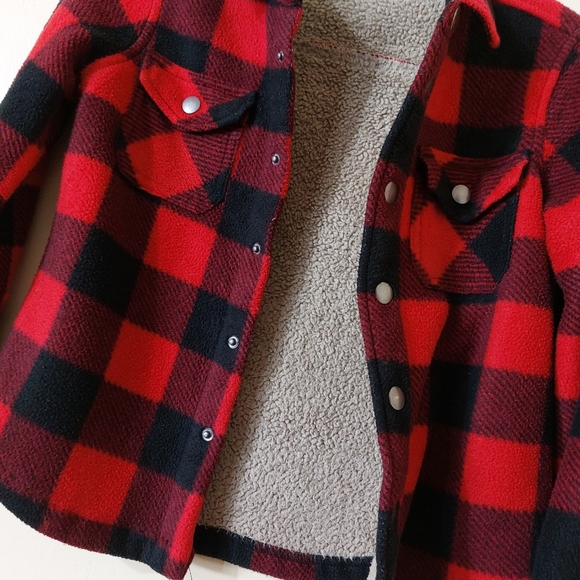 Eddie Bauer Kids Red Plaid Fleece Lined Soft Button Down Flannel Shacket 6/7 - Picture 6 of 12